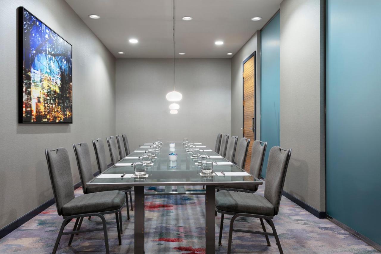 The Lofton Hotel Minneapolis, Tapestry Collection By Hilton Εξωτερικό φωτογραφία