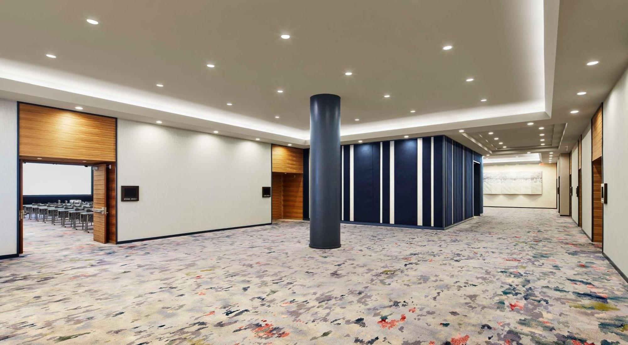 The Lofton Hotel Minneapolis, Tapestry Collection By Hilton Εξωτερικό φωτογραφία